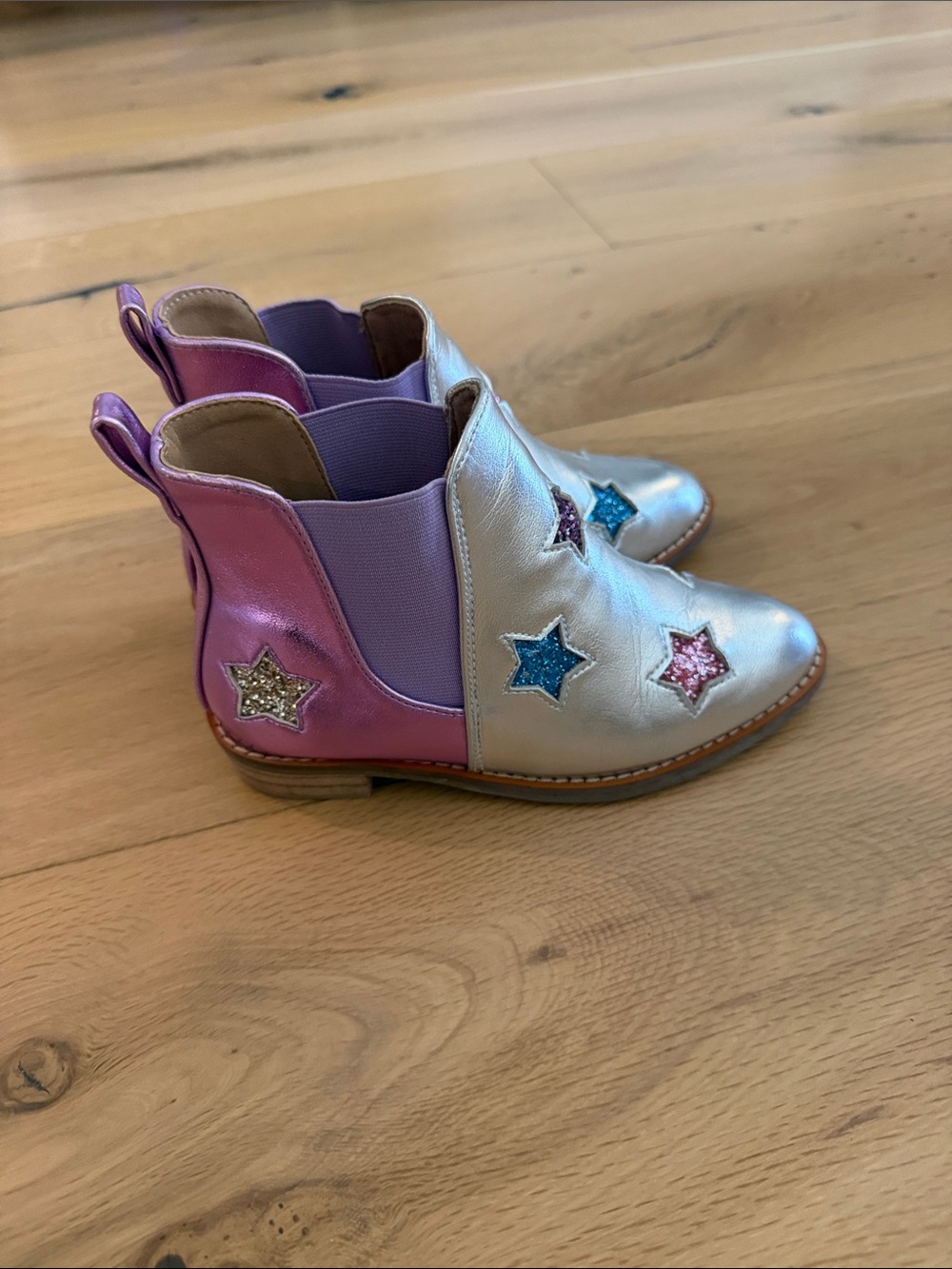 Lola + The Boys Silver & Pink Star Chelsea Boots